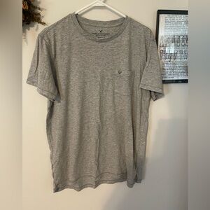 American Eagle men’s shirt